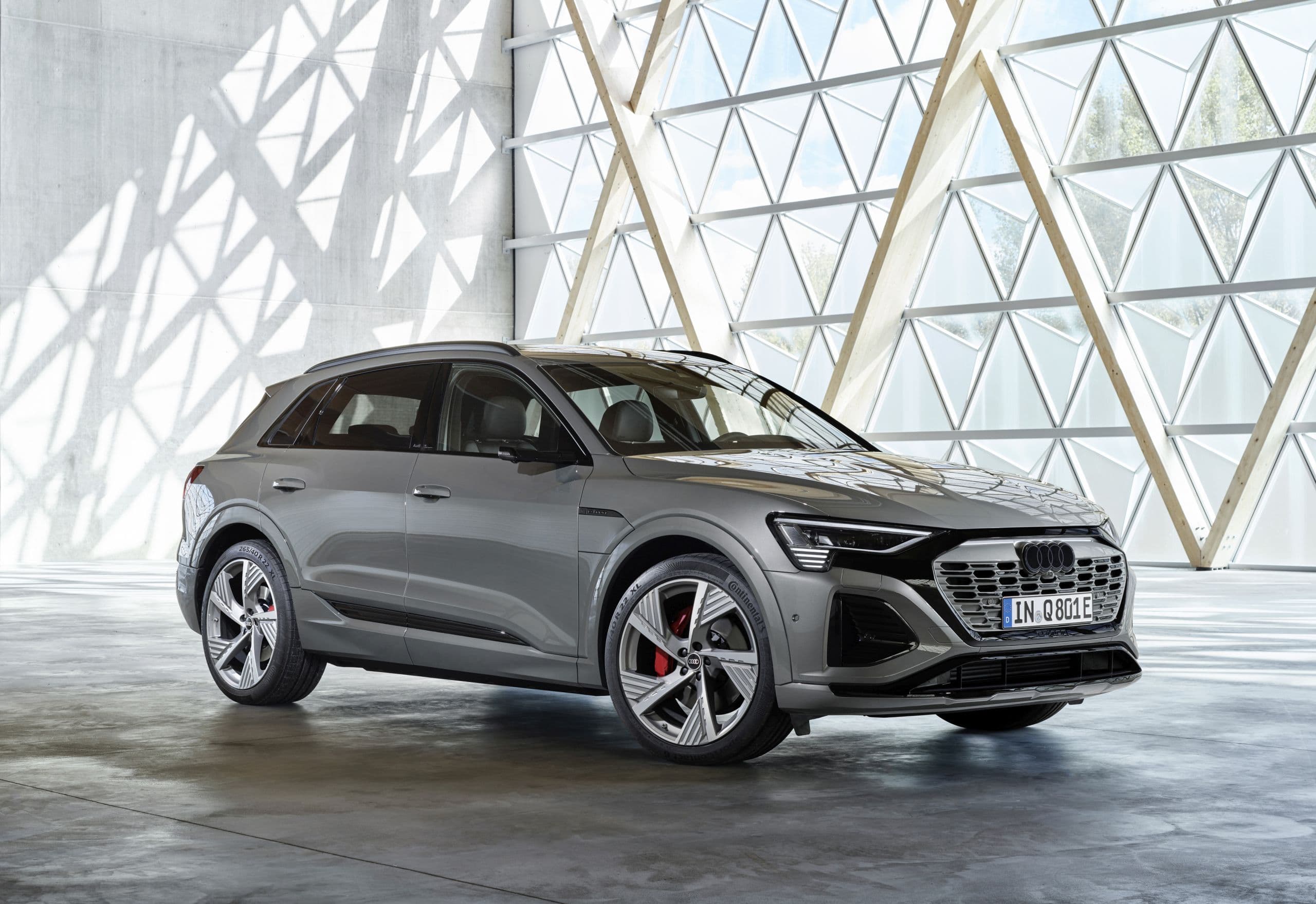 Q8 e-tron
